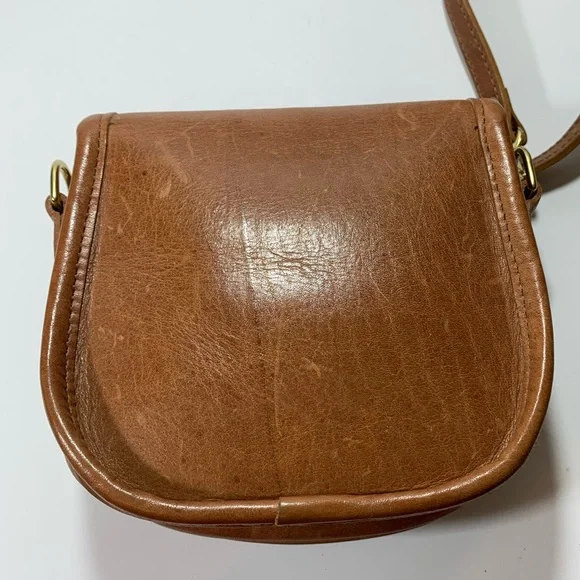 J.W. Hulme Leather Legacy Crossbody Handbag - Picture 13 of 15